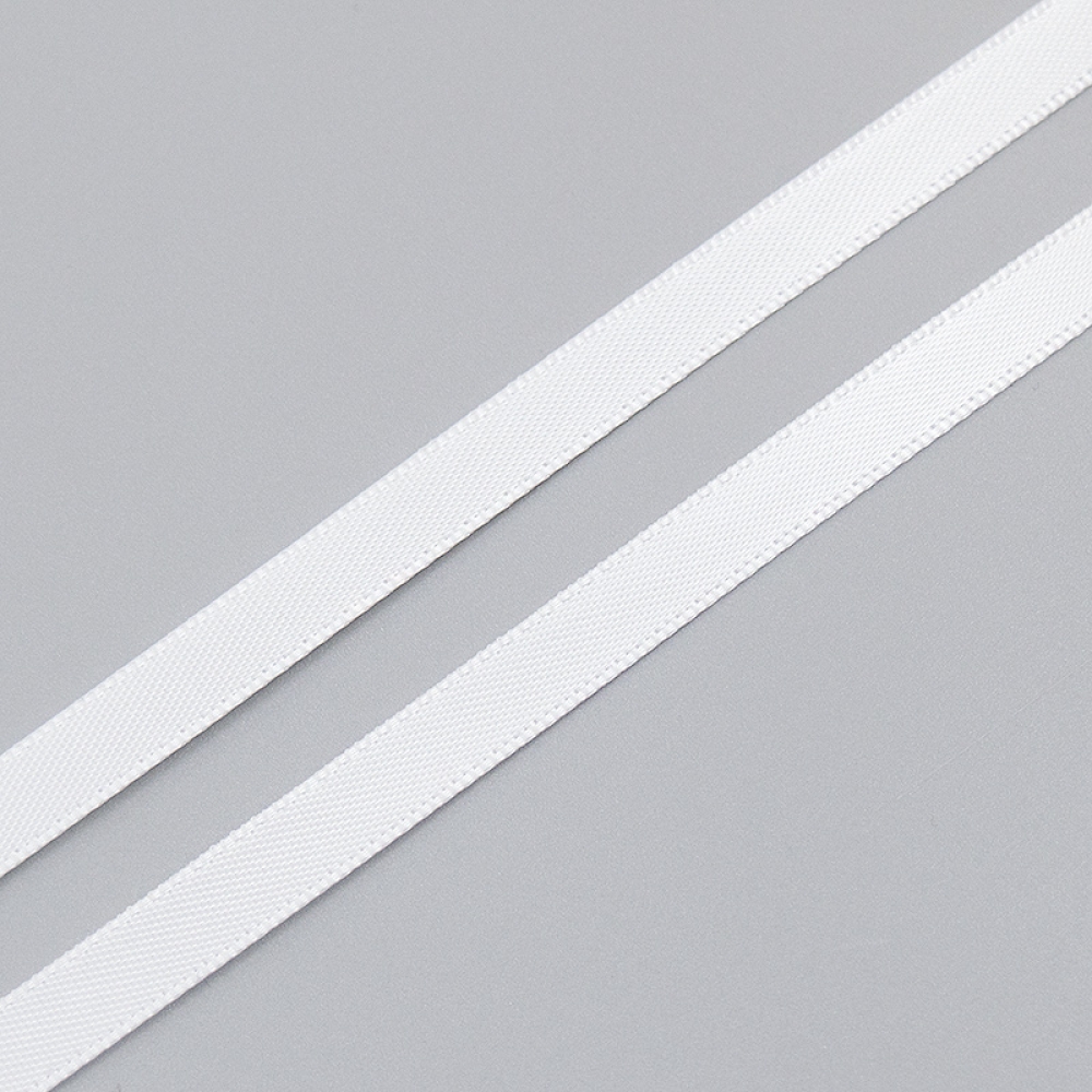 Bela satenska traka, 6 mm, ARTA-F (lauma 001) (009953)